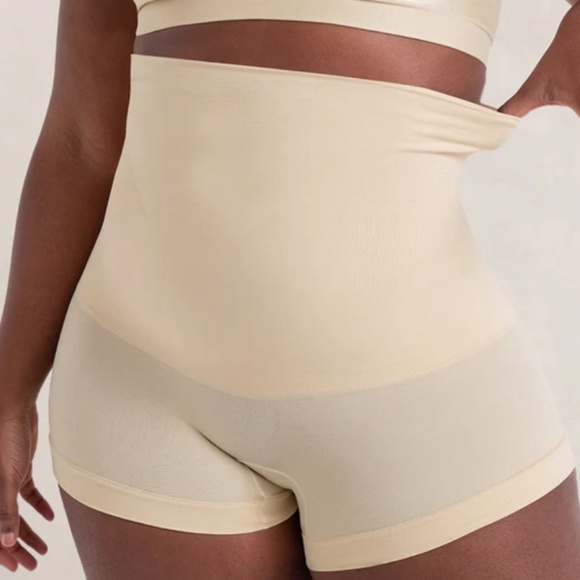 Shapermint Other - Shapermint Boyshort High-Waisted Shaper Sz M Chai